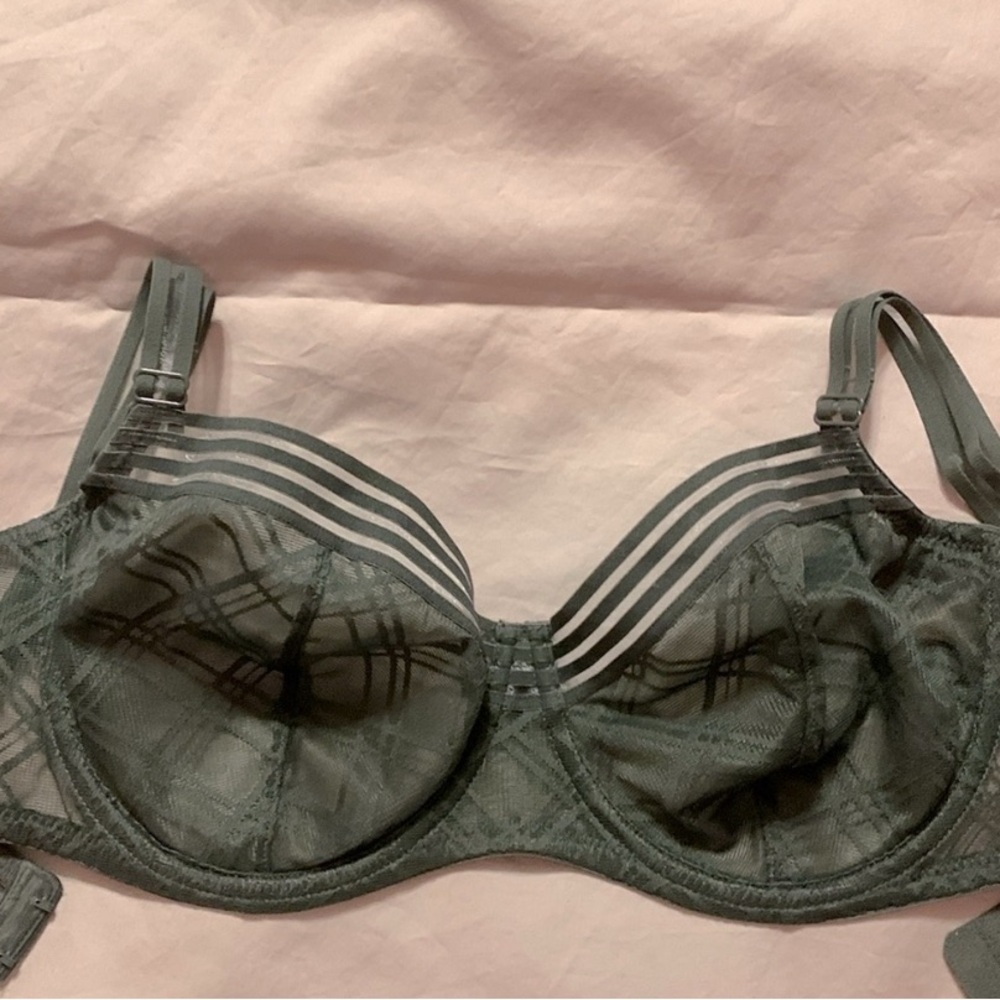 Adore Me Acasia Contour Bra Moss Green 38D